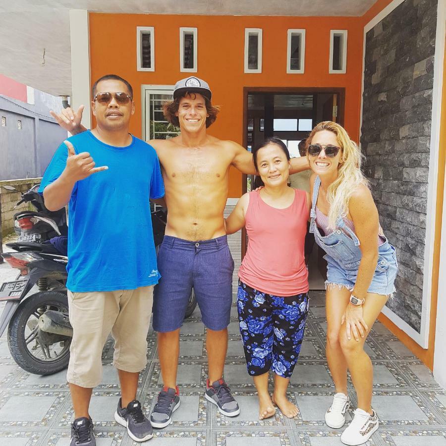 Hilibotodane 敖德萨尼亚斯冲浪旅馆酒店 外观 照片